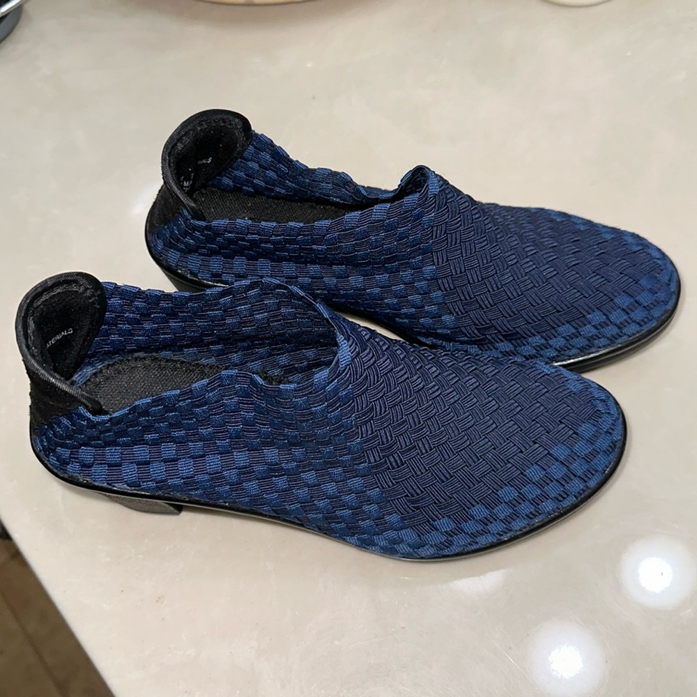 New Steve Madden  Blue Woven Weave Boots